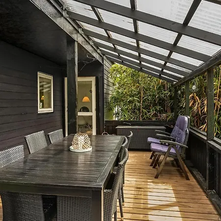 3 Bedroom Cozy In Sydals Skovby (Syddanmark)