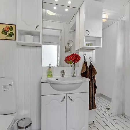 3 Bedroom Cozy In Sydals